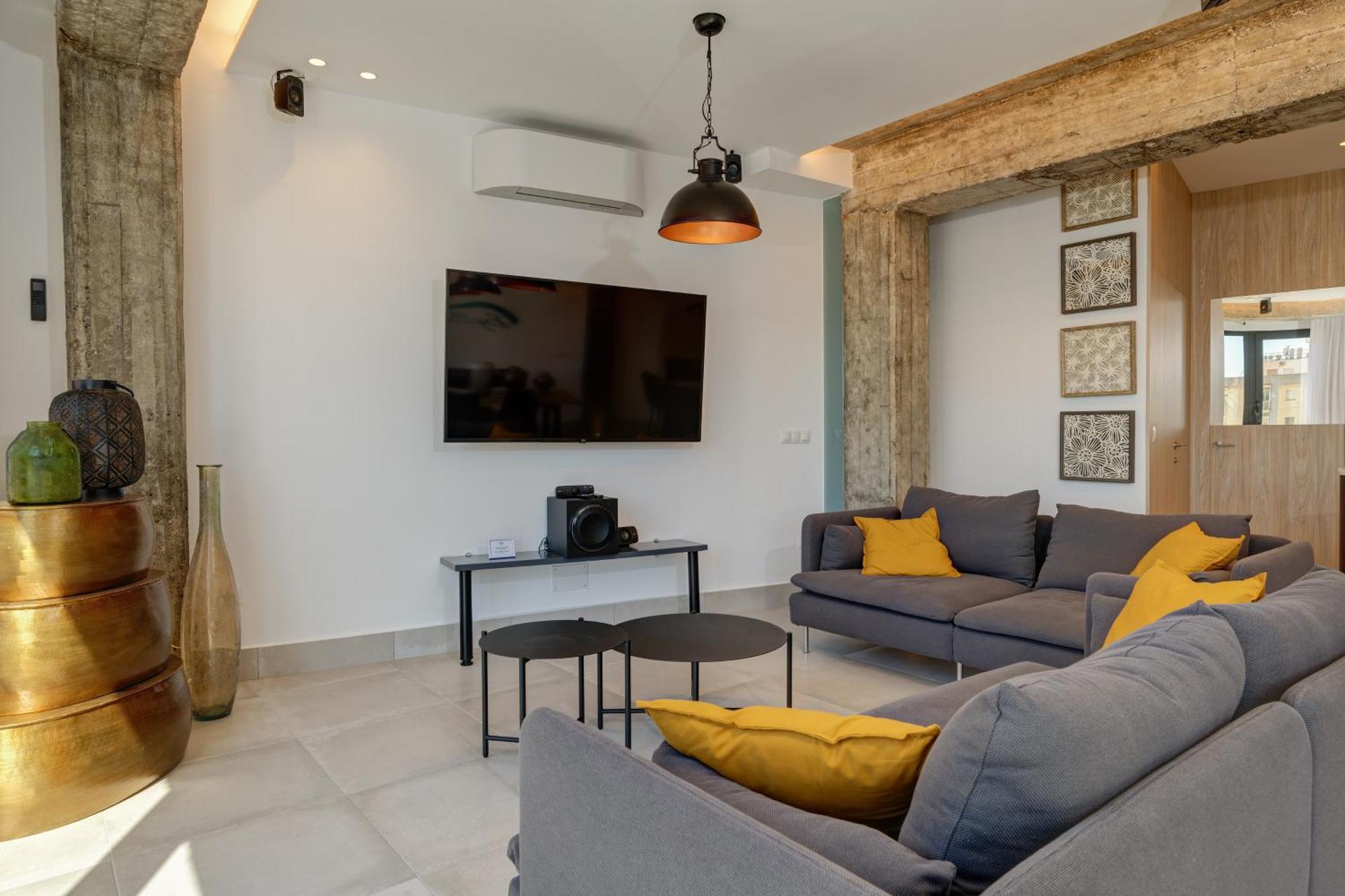 Apartment Tribuna Center By Seric Малага Екстериор снимка